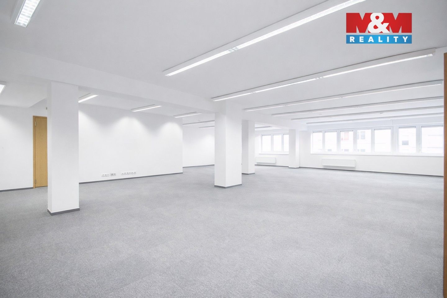 Prodej komerčního prostoru 401 m² - foto 7