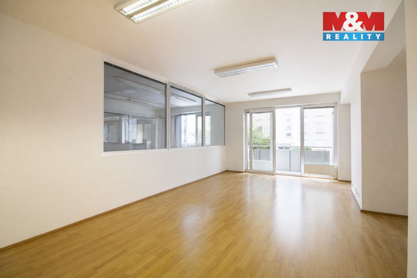 Prodej komerčního prostoru 401 m² - foto 10