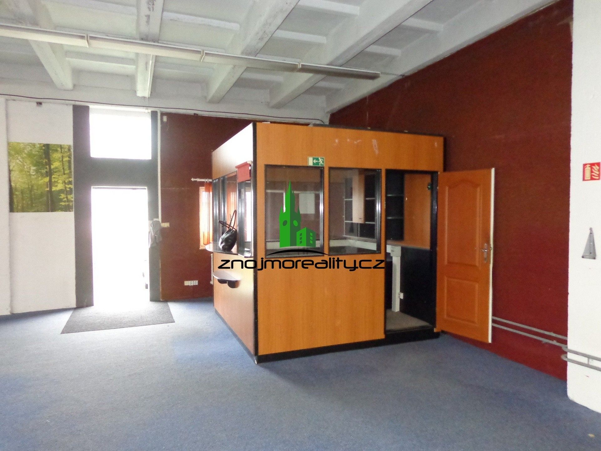 Pronájem komerčního prostoru 635 m² - foto 2