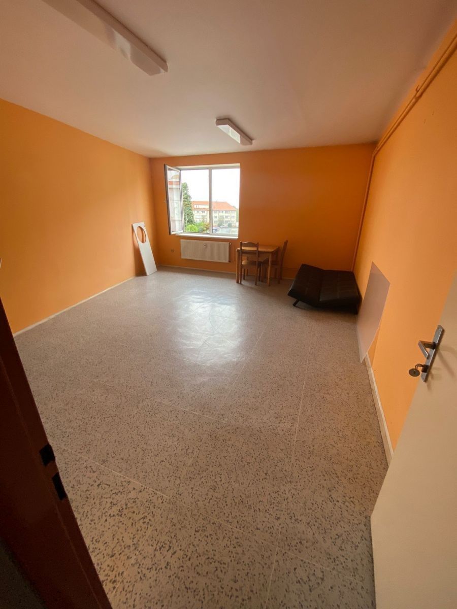 Pronájem komerčního prostoru 50 m² - foto 2