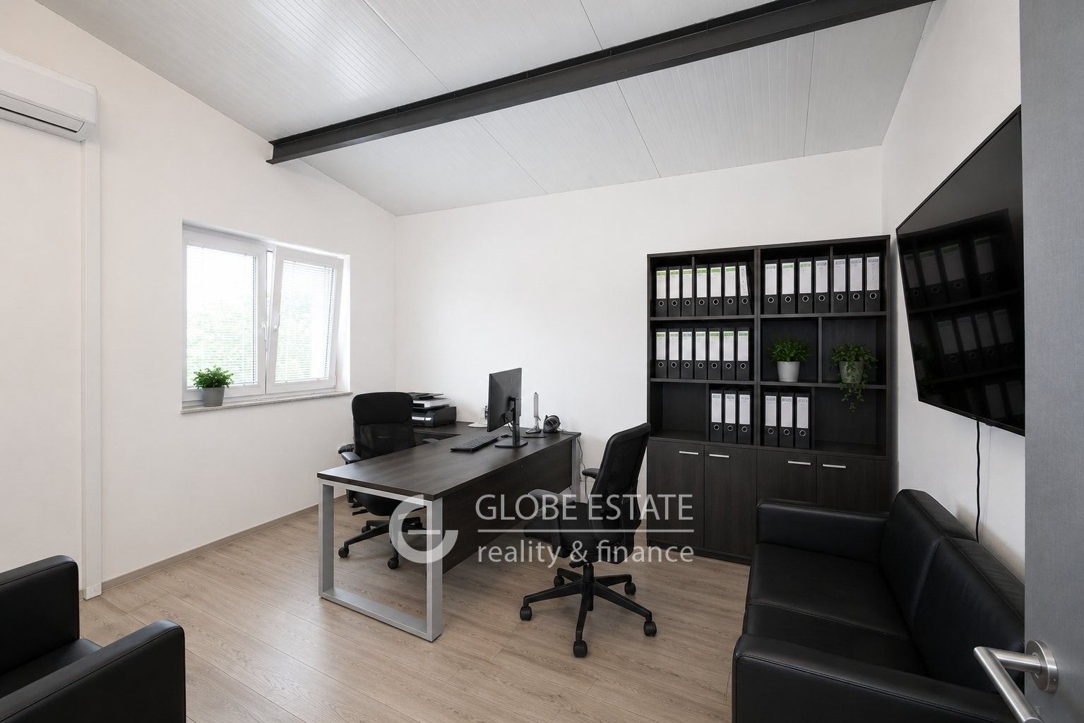 Pronájem komerčního prostoru 1000 m² - foto 4