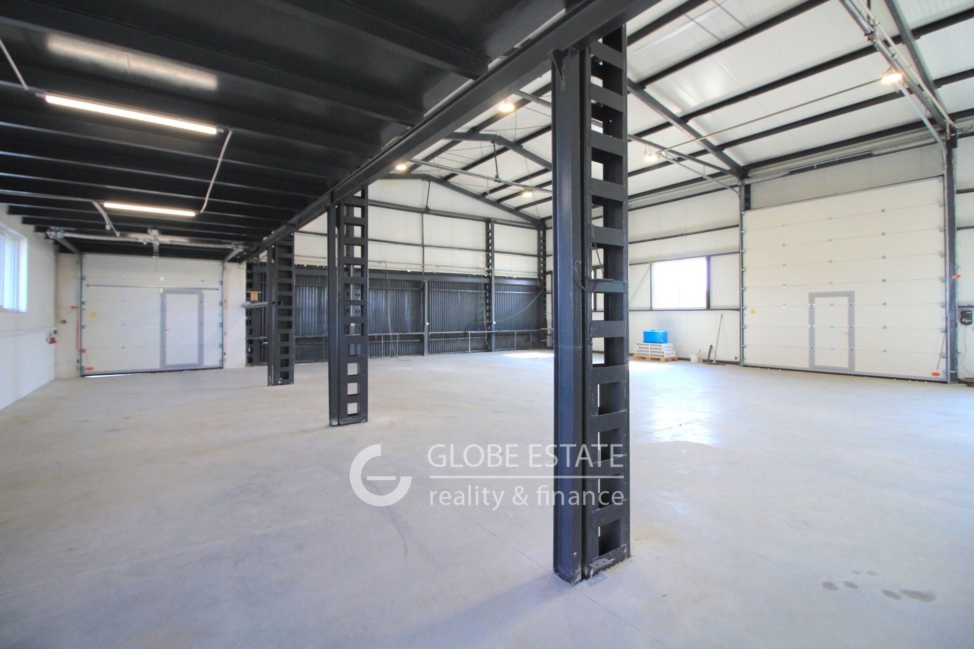 Pronájem komerčního prostoru 1000 m² - foto 15