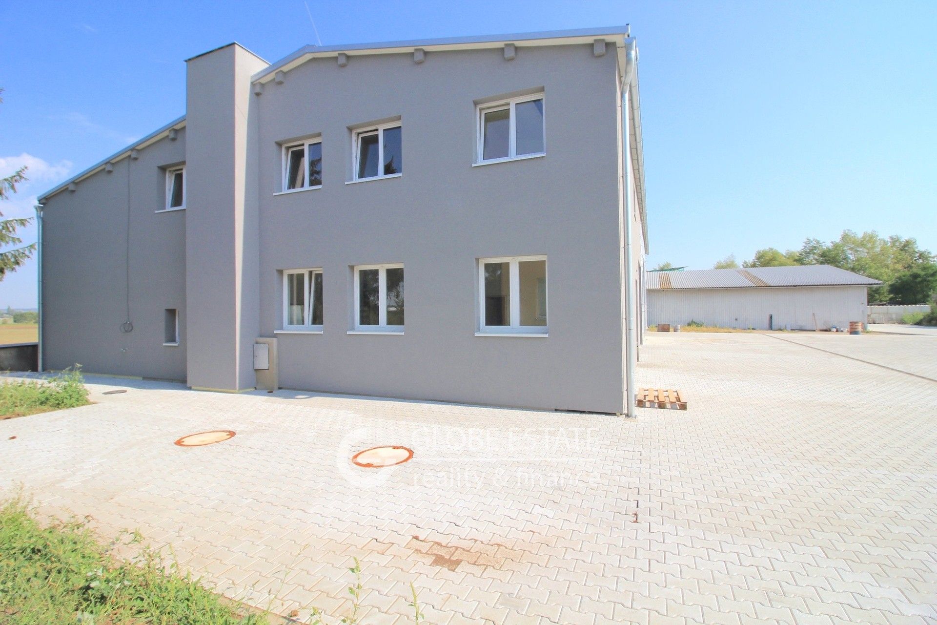 Pronájem komerčního prostoru 1000 m² - foto 19