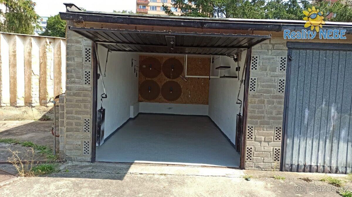 Pronájem nemovitosti 20 m² - foto 1