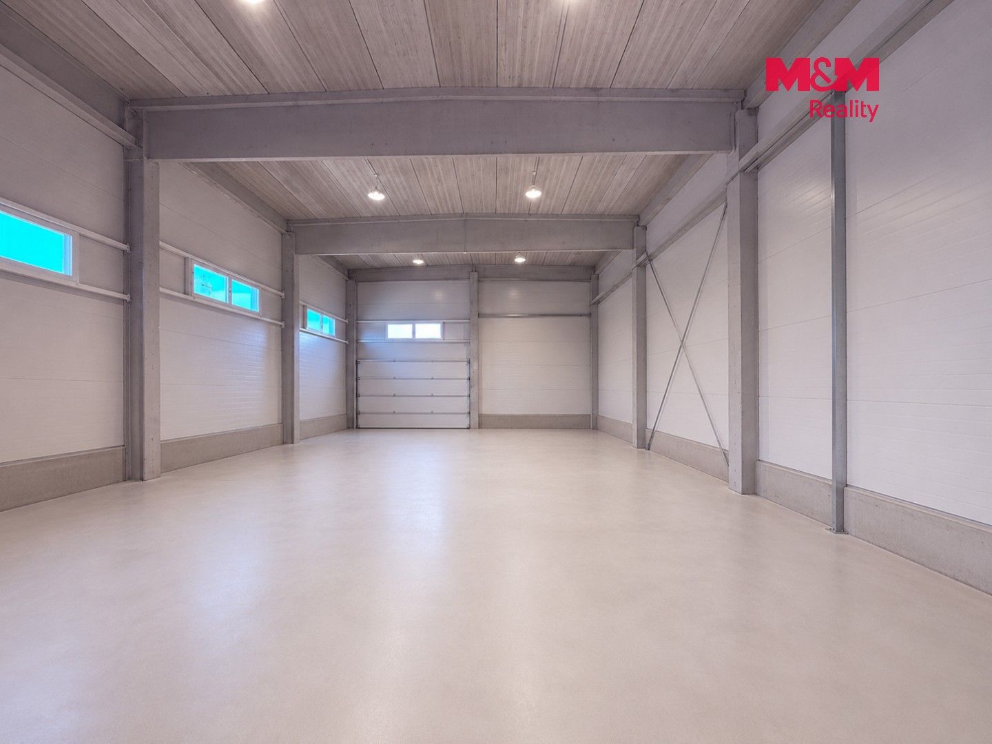 Pronájem komerčního prostoru 1049 m² - foto 2