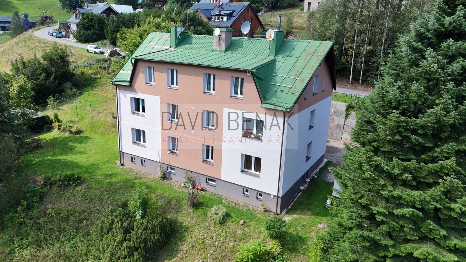 Prodej bytu 3+1 75 m² - foto 2