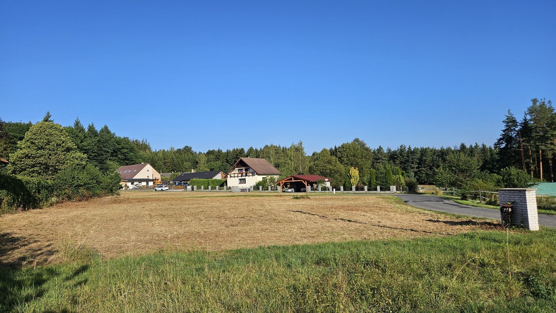 Prodej pozemku 1700 m² - foto 6