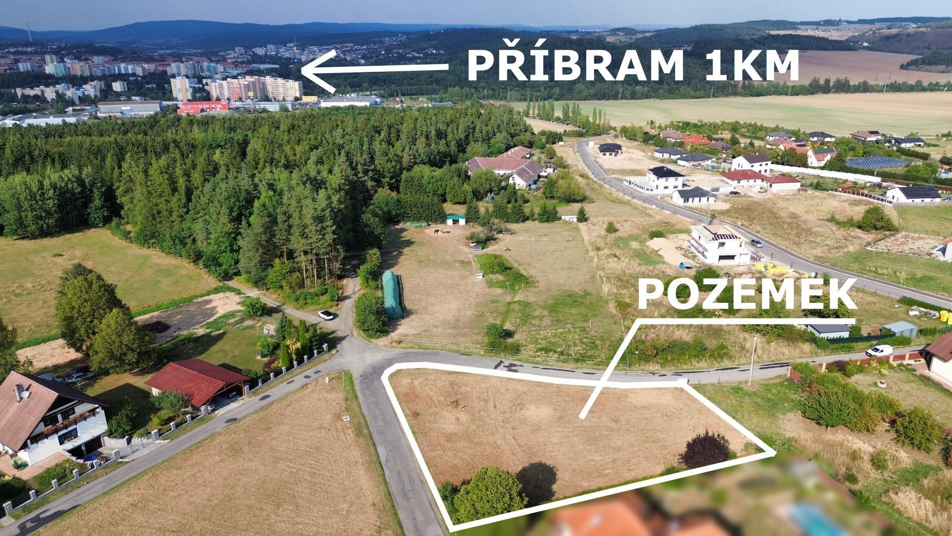 Prodej pozemku 1700 m² - foto 2