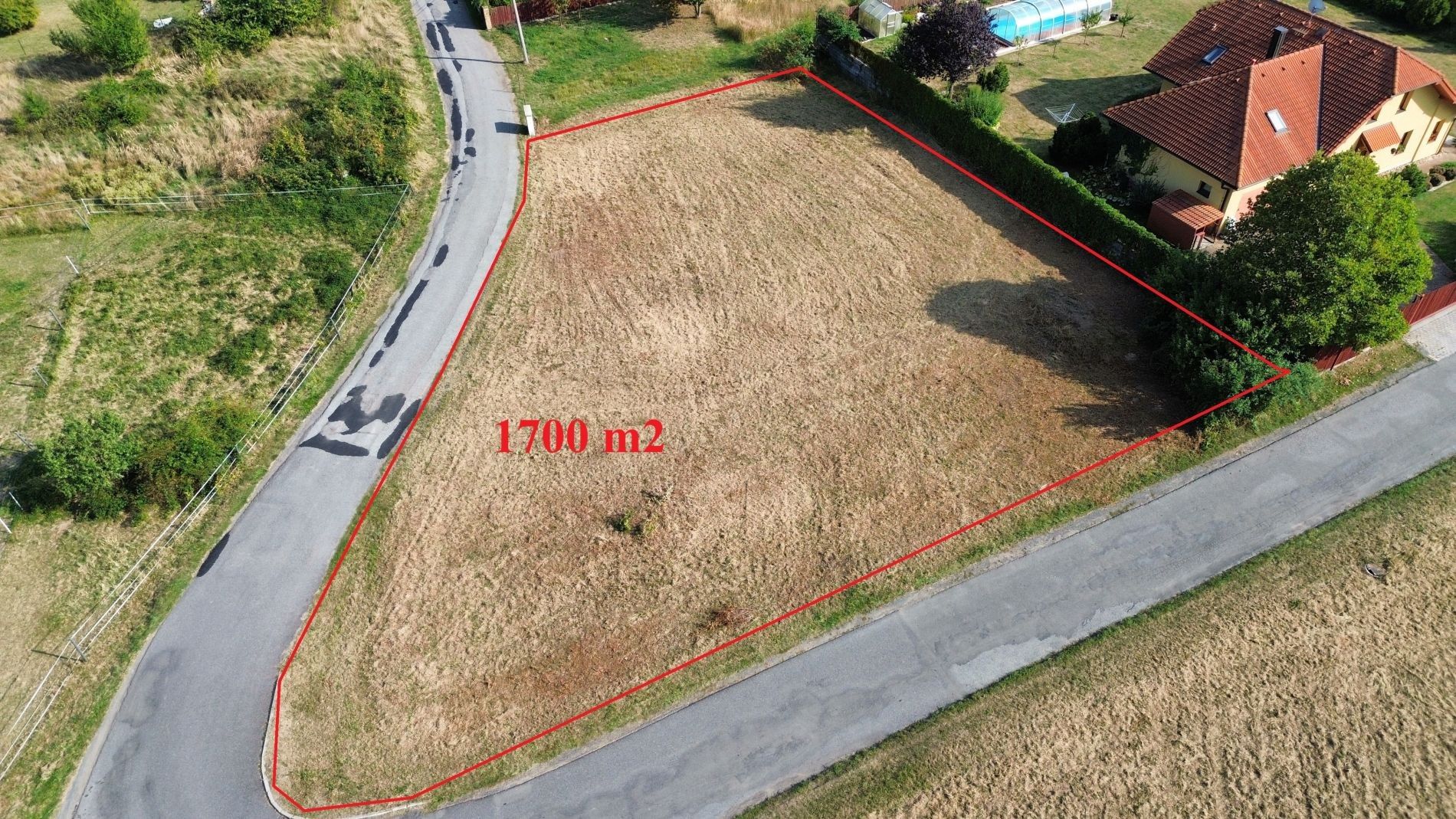 Prodej pozemku 1700 m² - foto 5