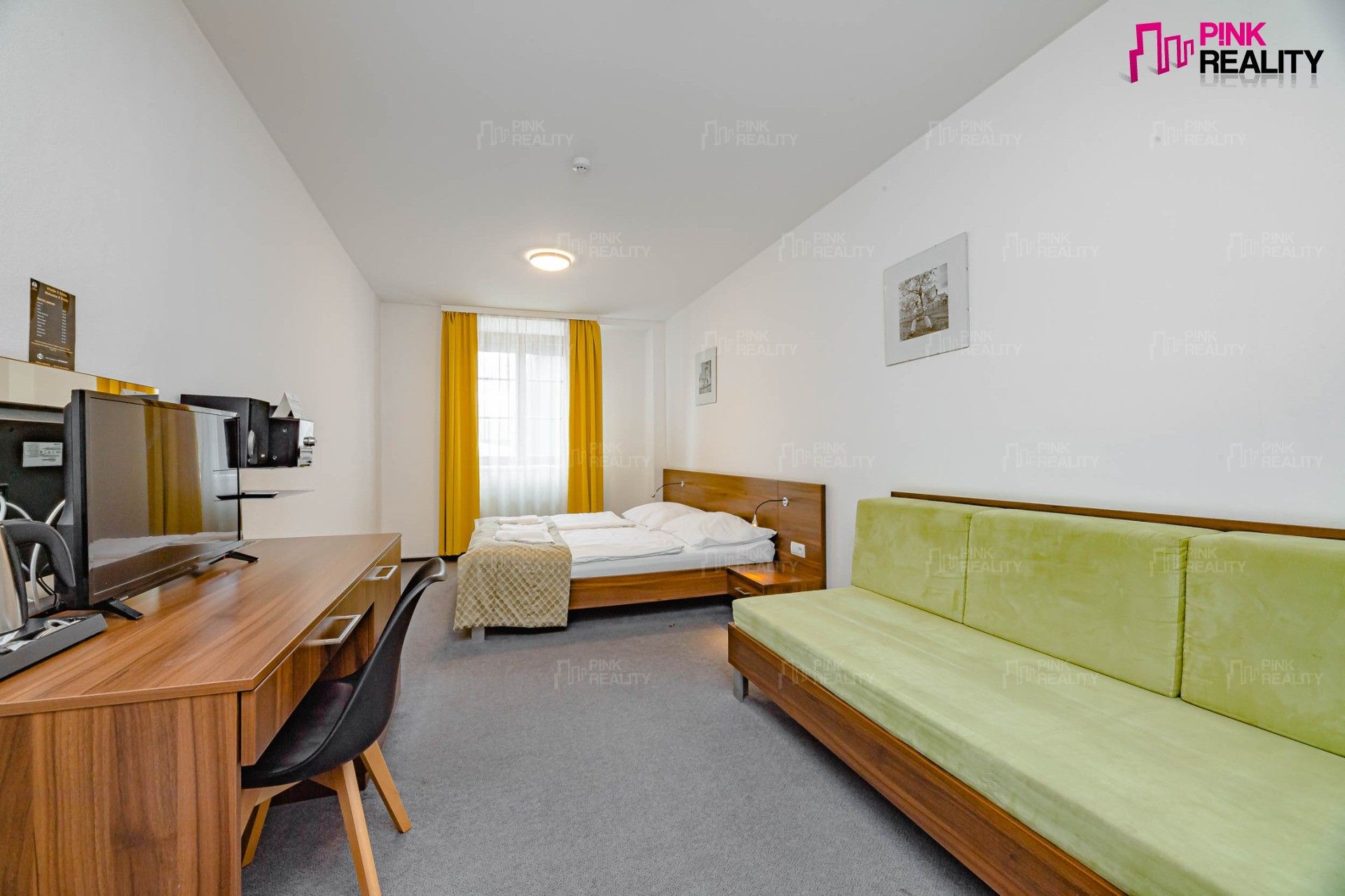 Prodej komerčního prostoru 597 m² - foto 4