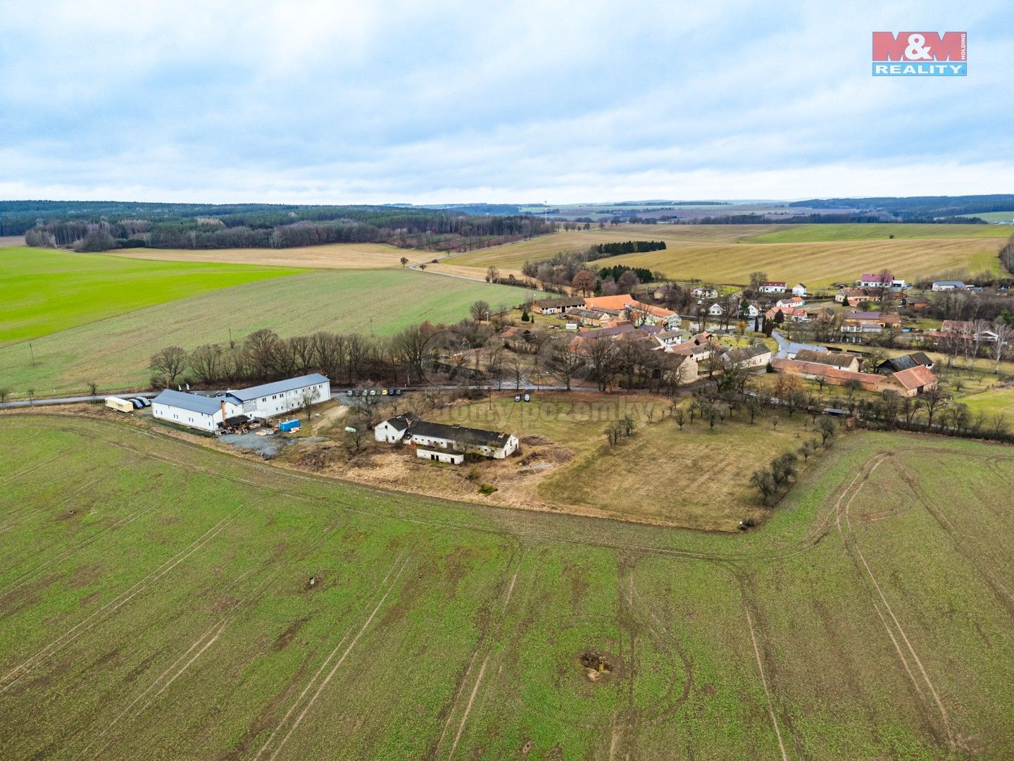 Prodej nemovitosti 600 m² - foto 17