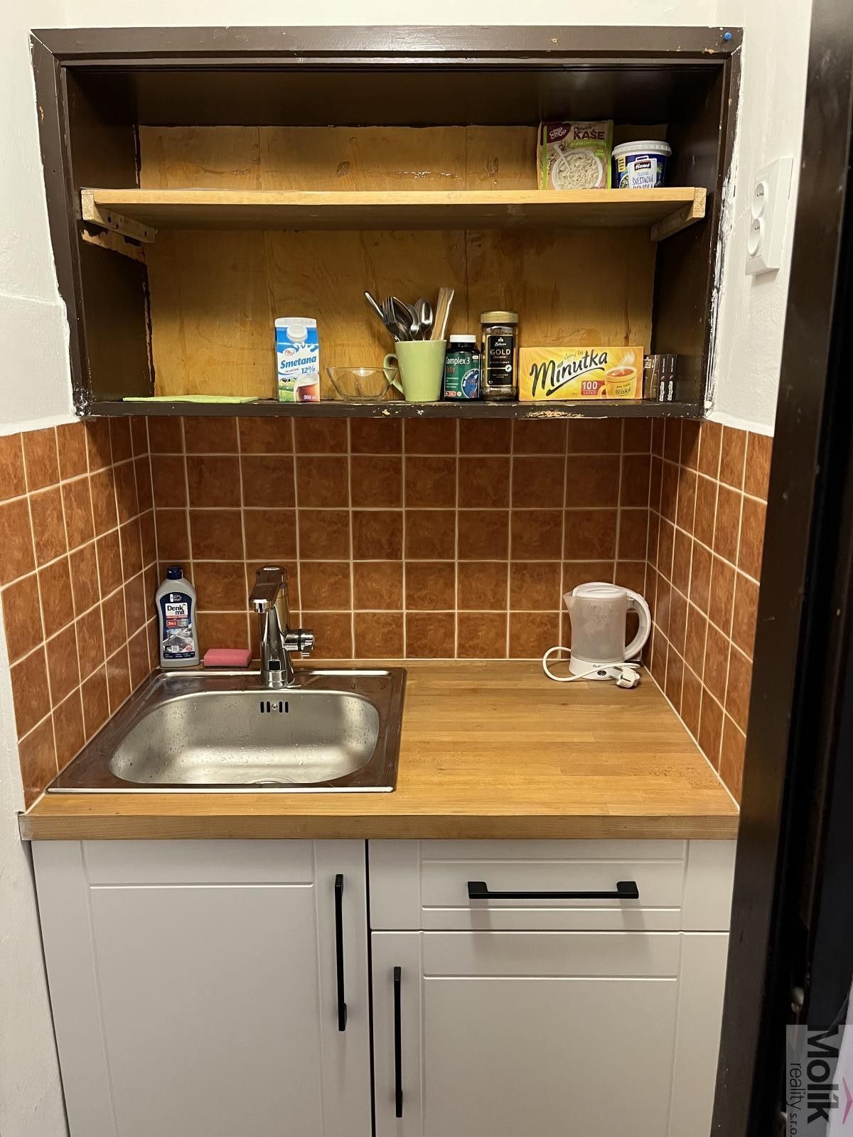 Pronájem bytu 1+kk 27 m² - foto 4
