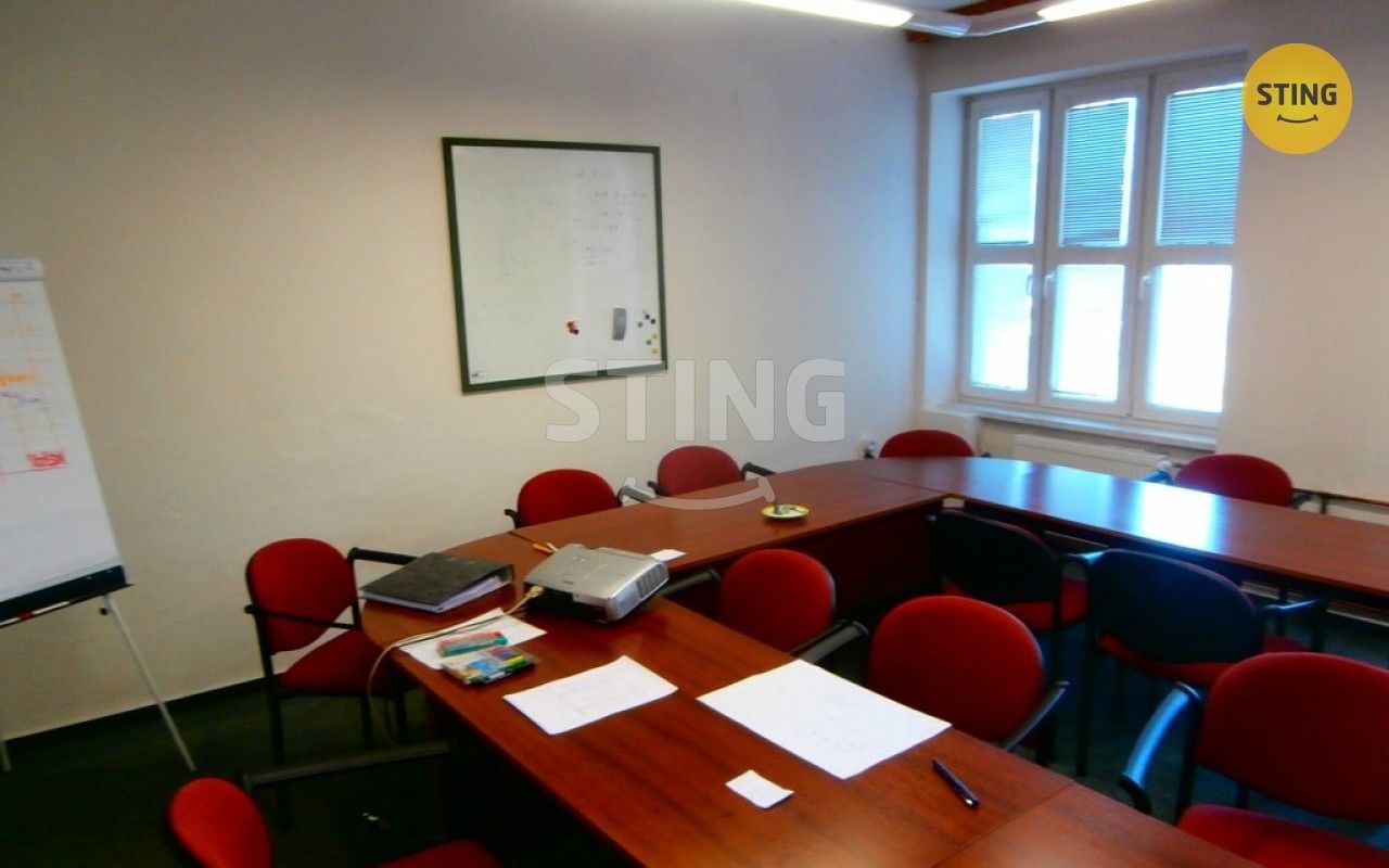 Pronájem komerčního prostoru 580 m² - foto 3