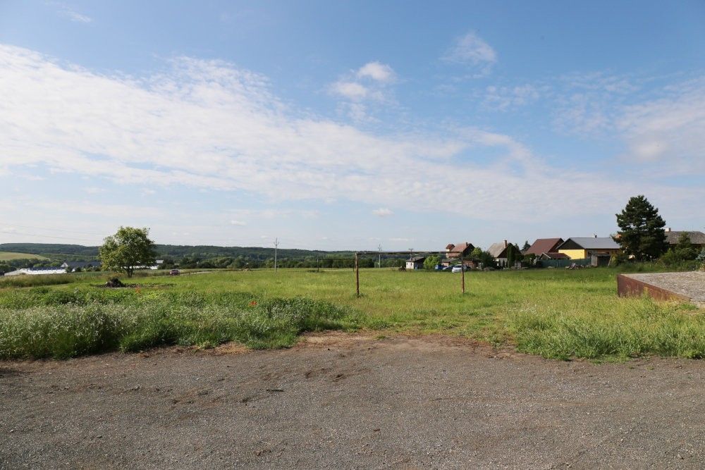 Prodej pozemku 4228 m² - foto 2