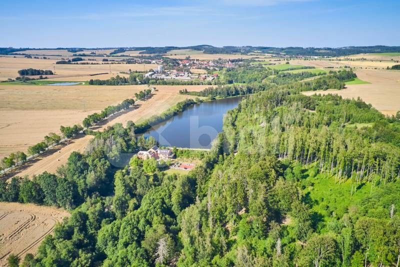 Prodej komerčního prostoru 1350 m² - foto 4