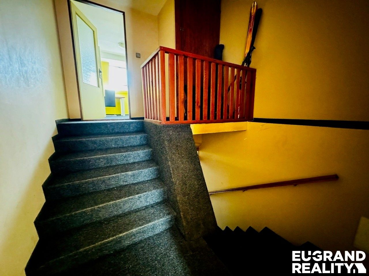 Prodej komerčního prostoru 350 m² - foto 10