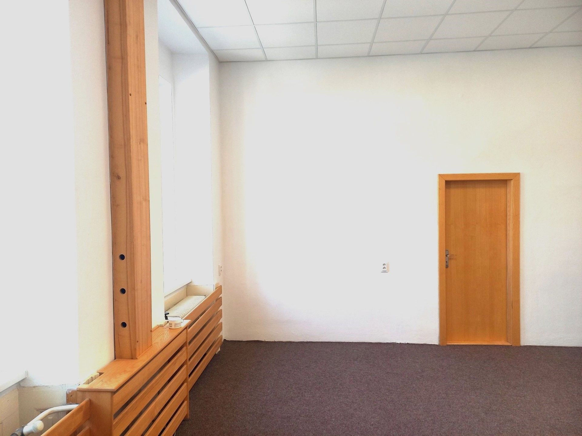 Pronájem komerčního prostoru 33 m² - foto 6