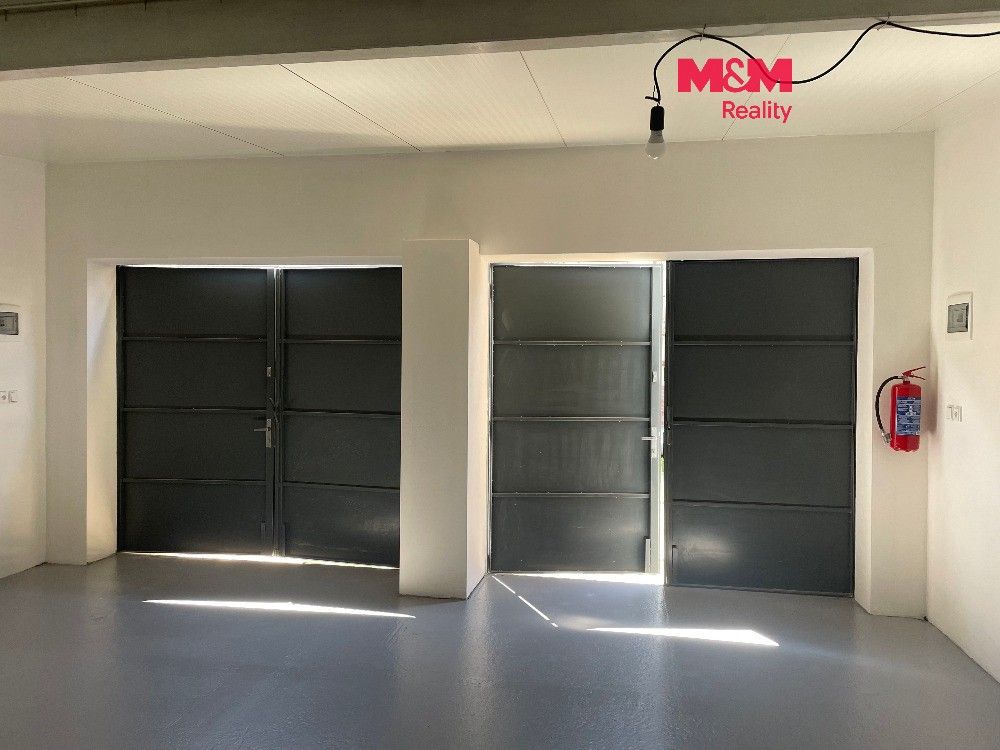 Pronájem komerčního prostoru 40 m² - foto 1