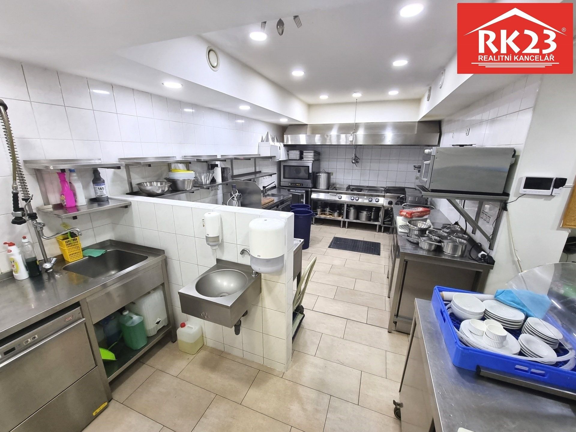 Prodej komerčního prostoru 150 m² - foto 11