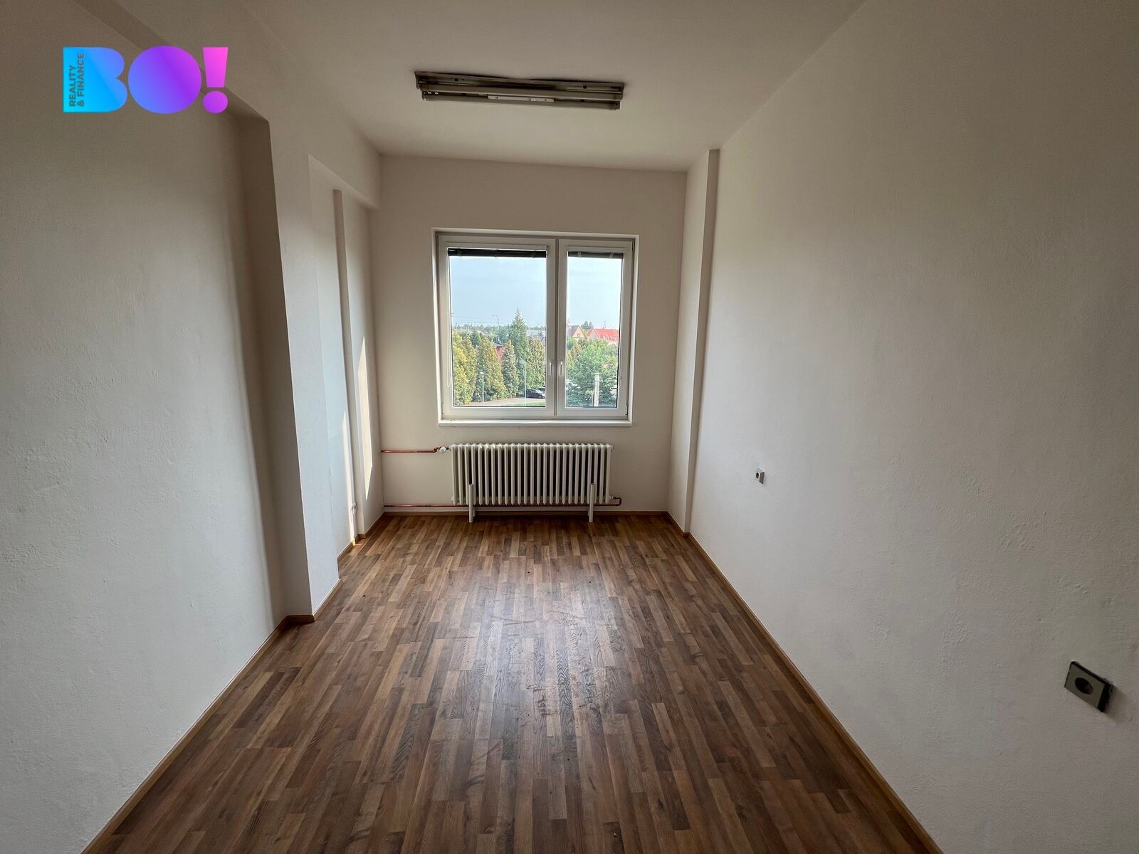 Pronájem komerčního prostoru 157 m² - foto 4