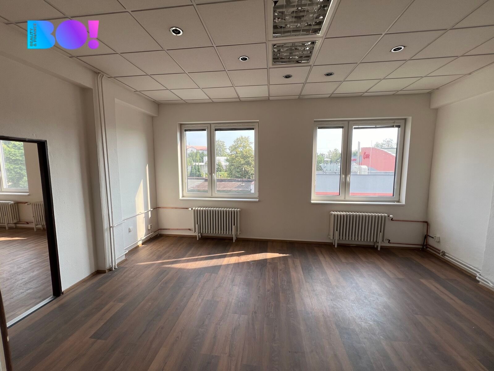 Pronájem komerčního prostoru 157 m² - foto 6