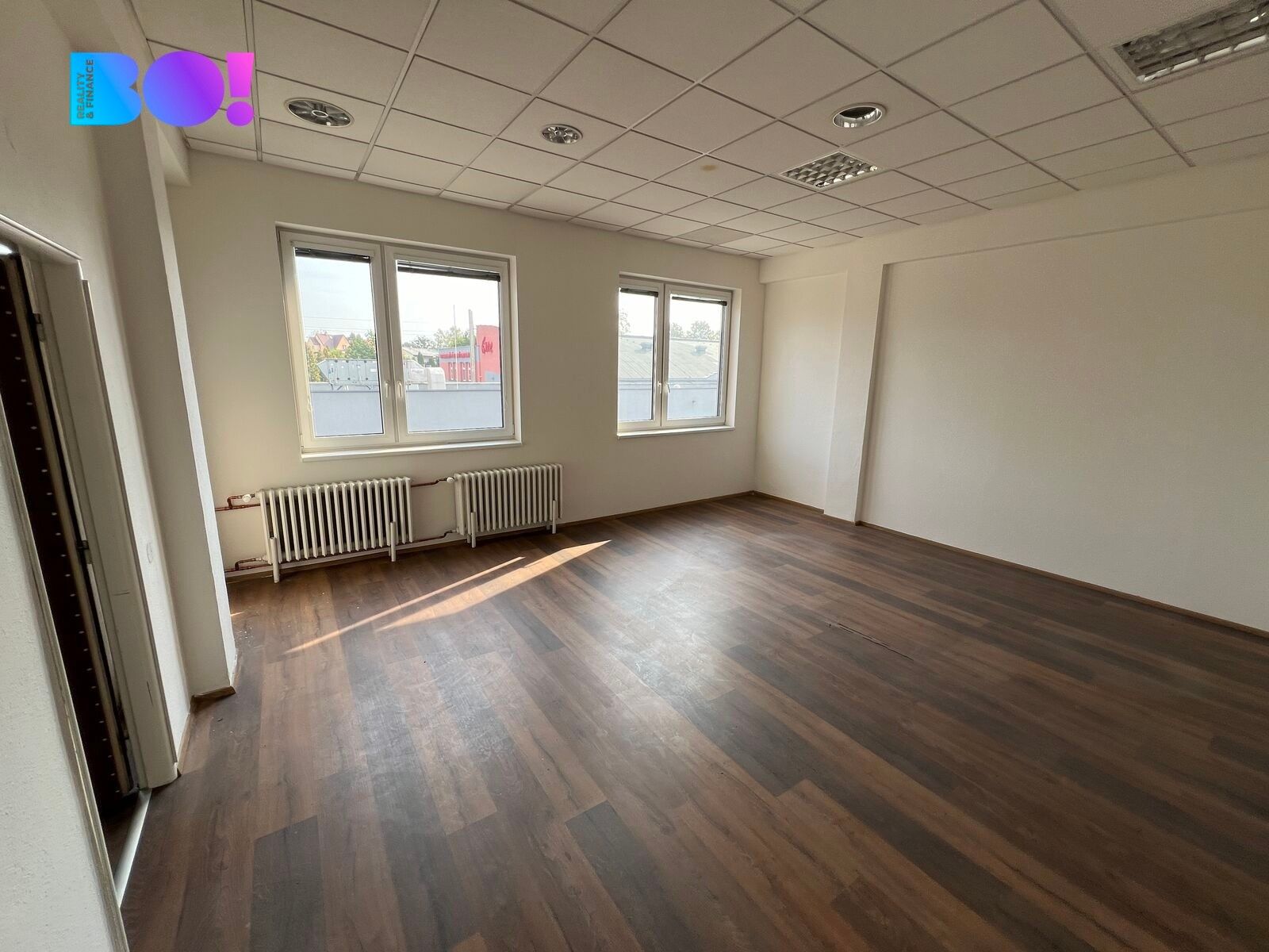 Pronájem komerčního prostoru 157 m² - foto 5
