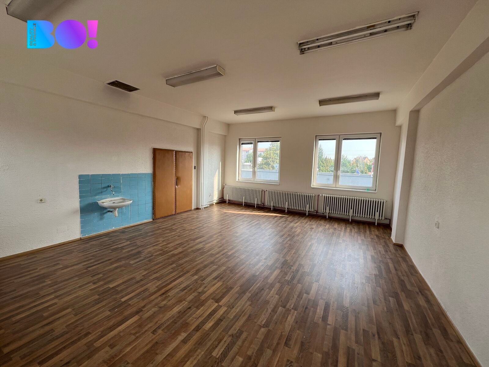 Pronájem komerčního prostoru 157 m² - foto 3