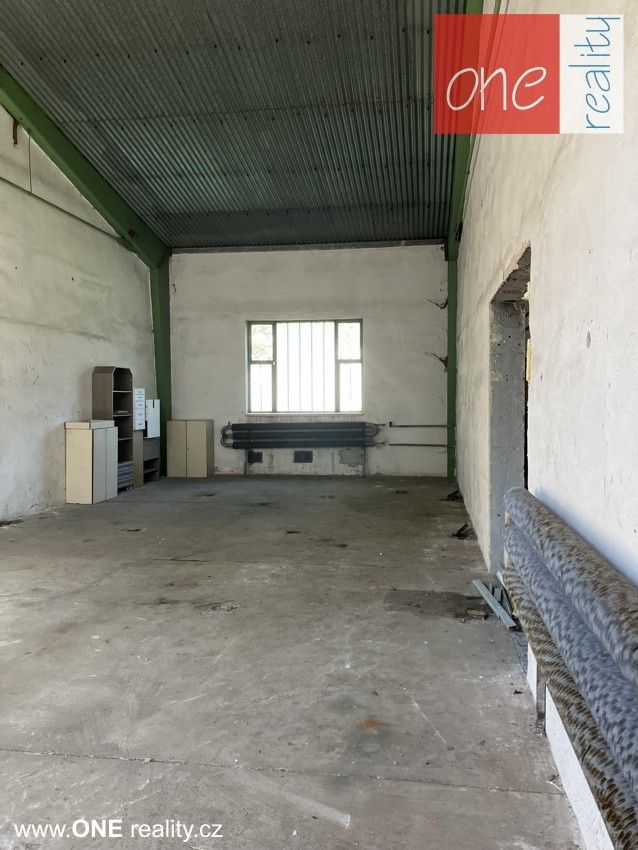 Pronájem komerčního prostoru 220 m² - foto 4
