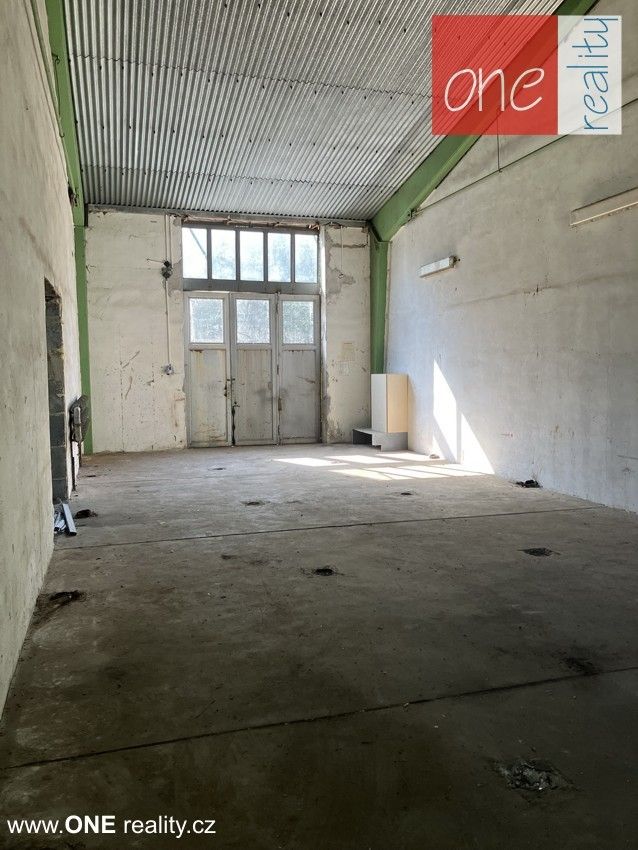 Pronájem komerčního prostoru 220 m² - foto 5
