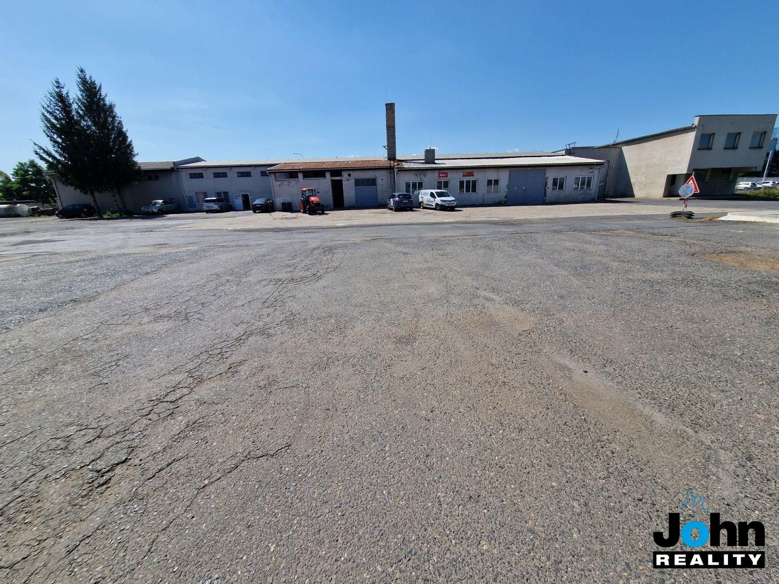 Prodej komerčního prostoru 1500 m² - foto 3