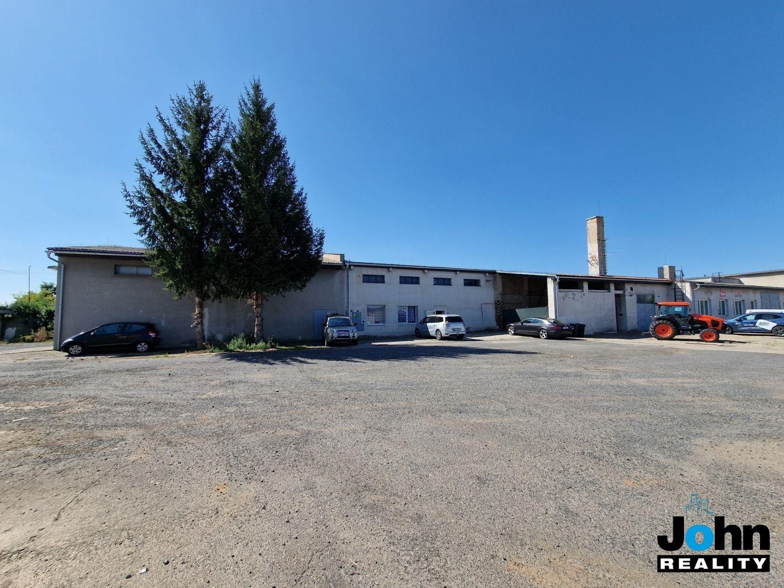Prodej komerčního prostoru 1500 m² - foto 6