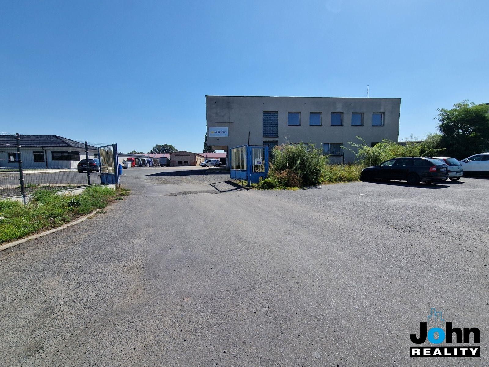 Prodej komerčního prostoru 1500 m² - foto 5