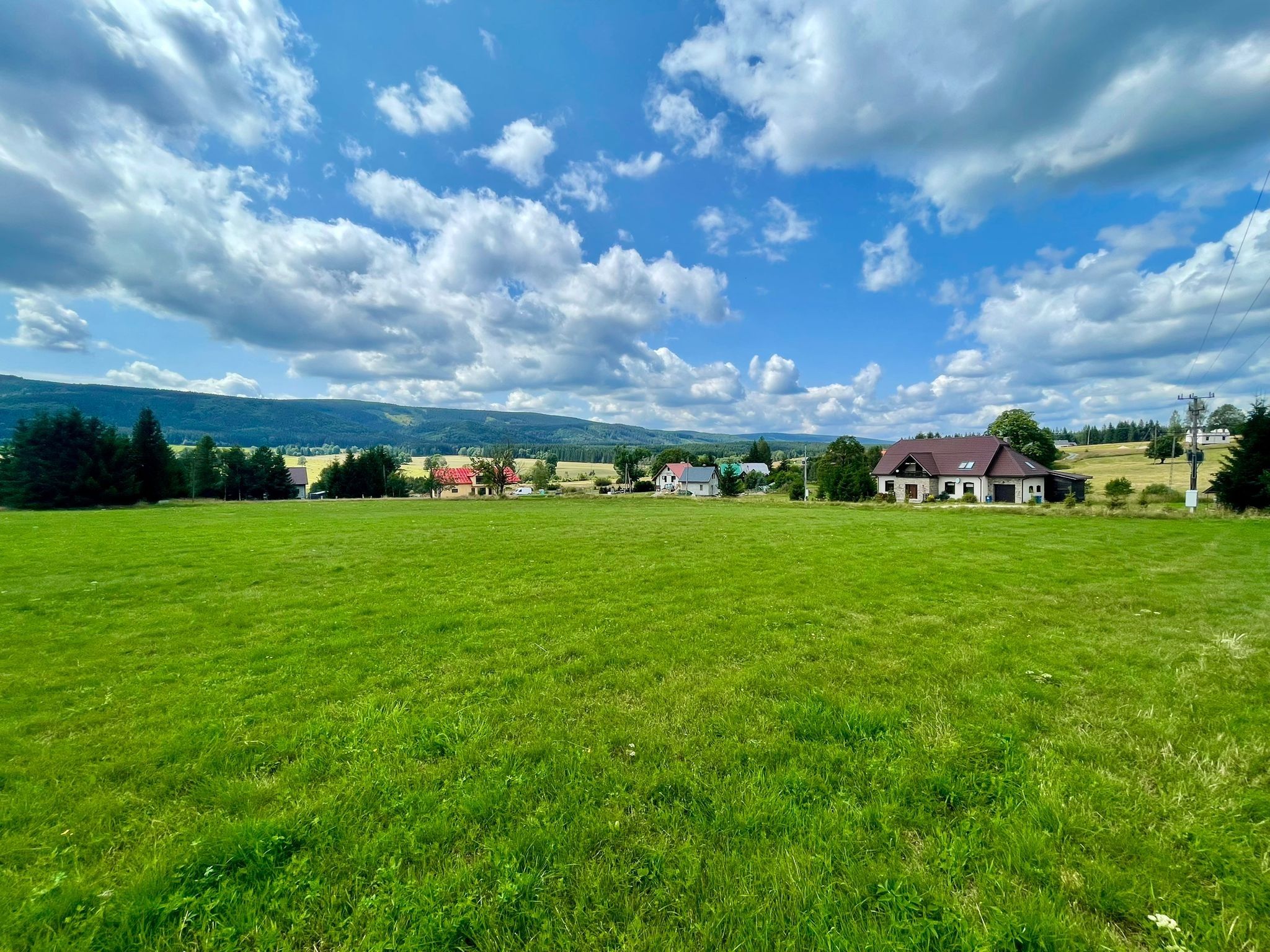 Prodej pozemku 3067 m² - foto 1