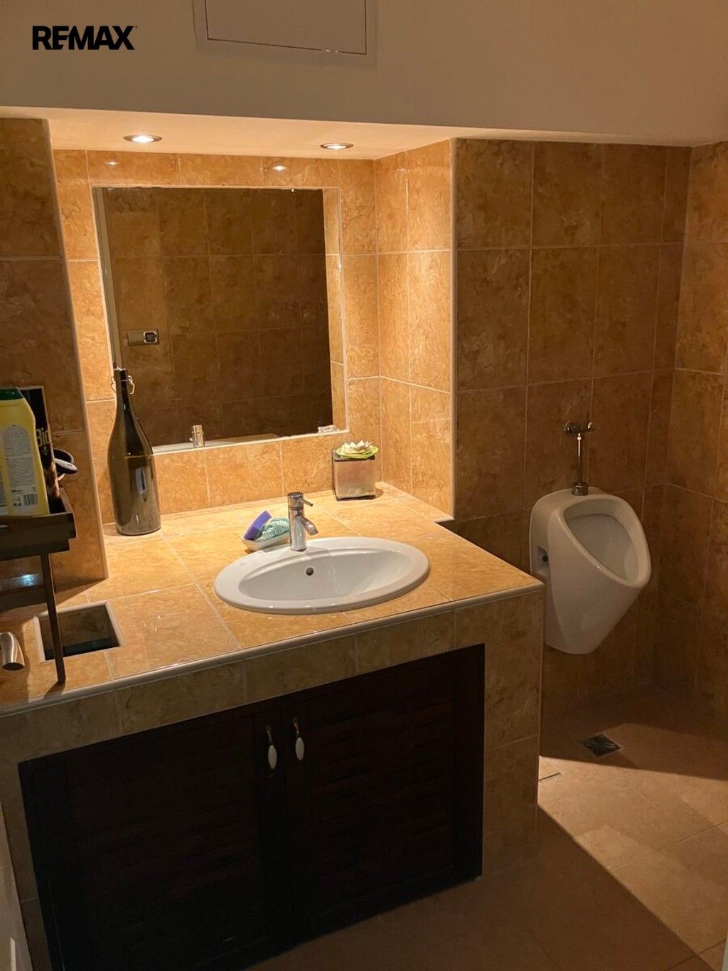 Prodej komerčního prostoru 92 m² - foto 7