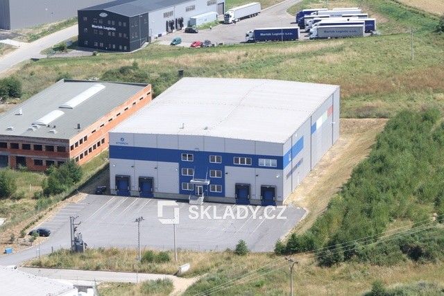 Pronájem komerčního prostoru 800 m² - foto 3