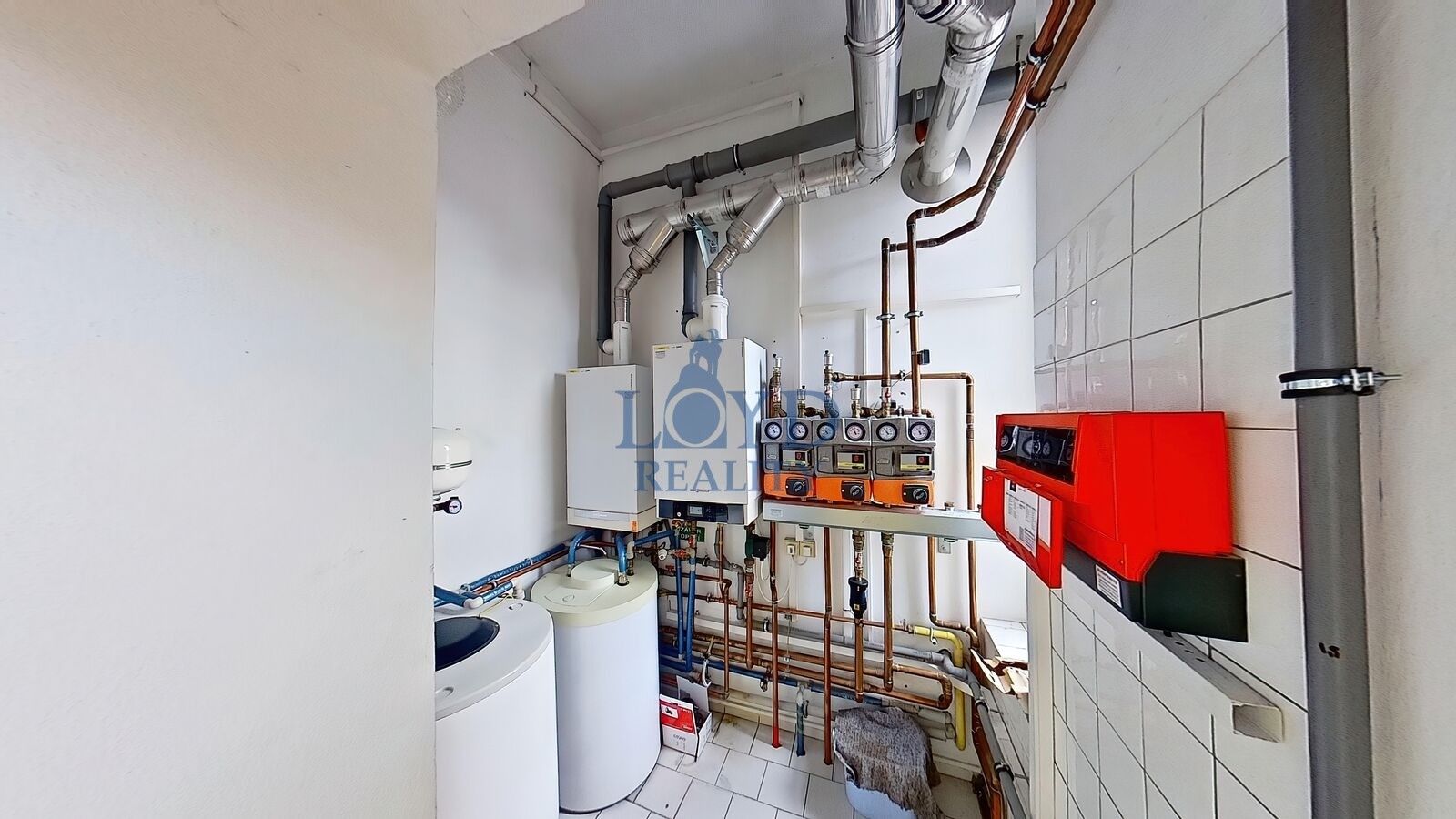 Prodej komerčního prostoru 2796 m² - foto 12