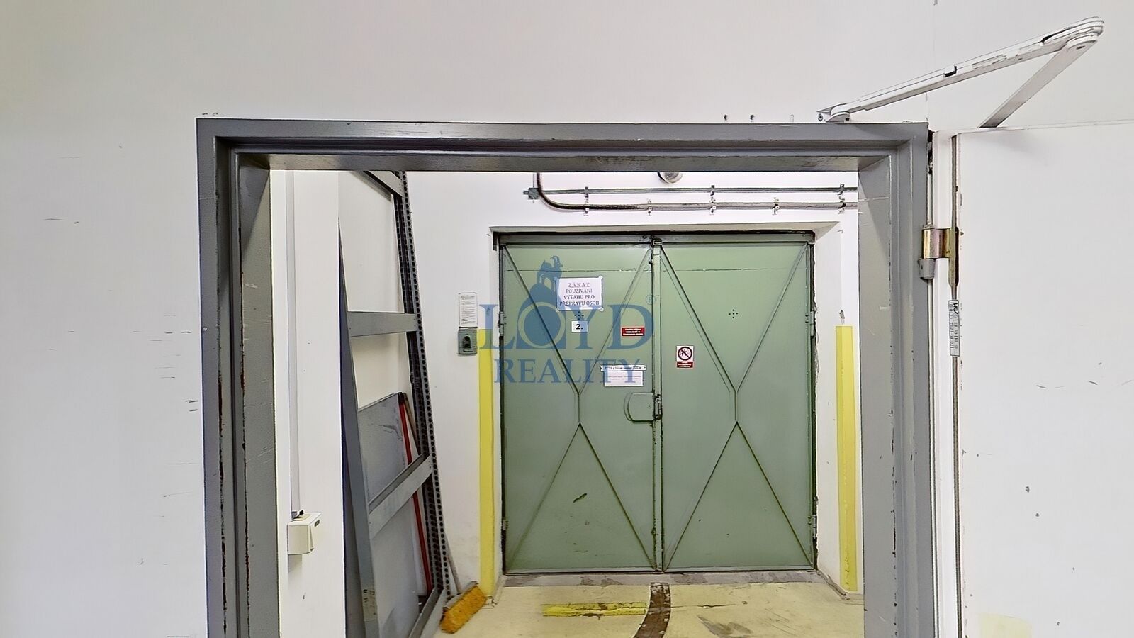 Prodej komerčního prostoru 2796 m² - foto 24