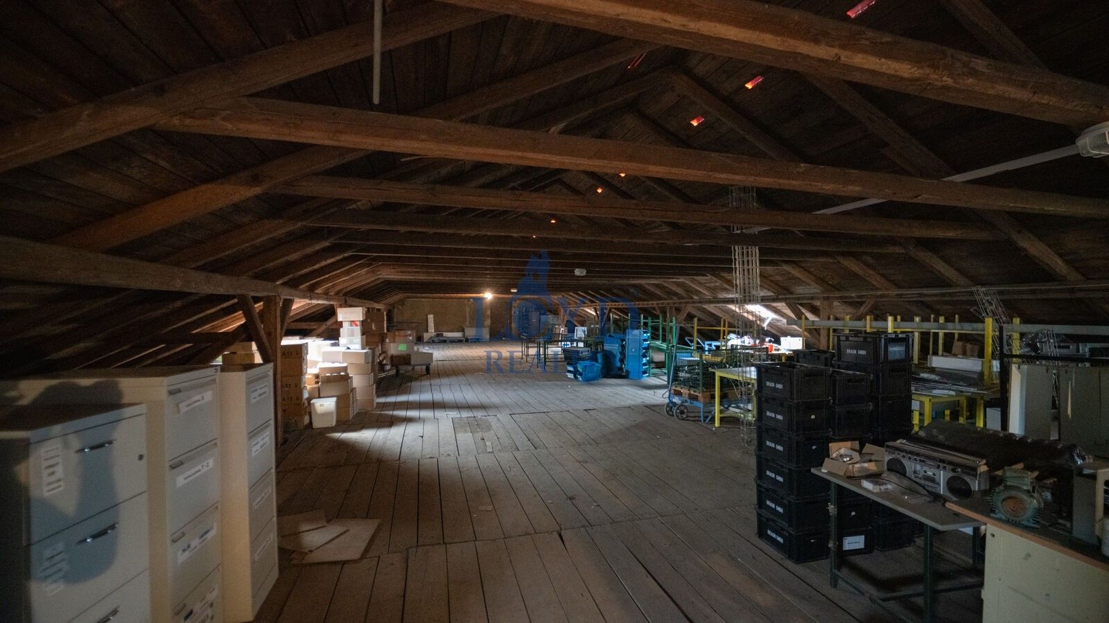 Prodej komerčního prostoru 2796 m² - foto 25