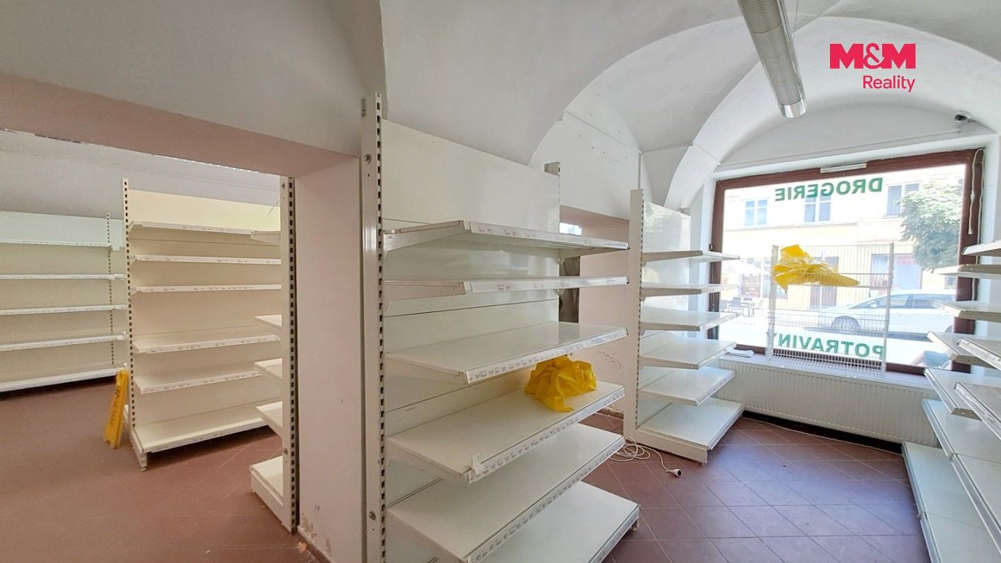 Pronájem komerčního prostoru 170 m² - foto 5