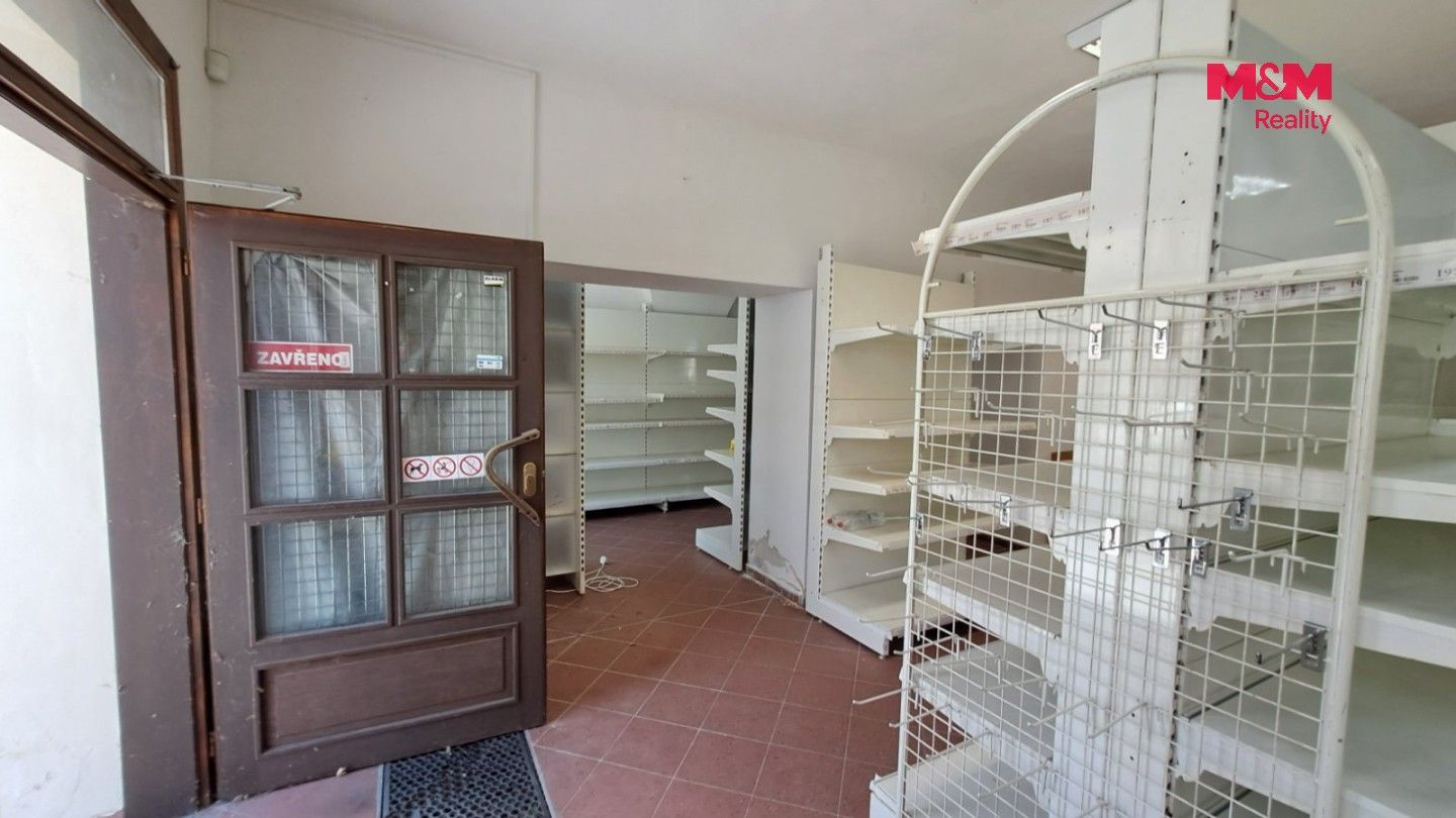 Pronájem komerčního prostoru 170 m² - foto 11