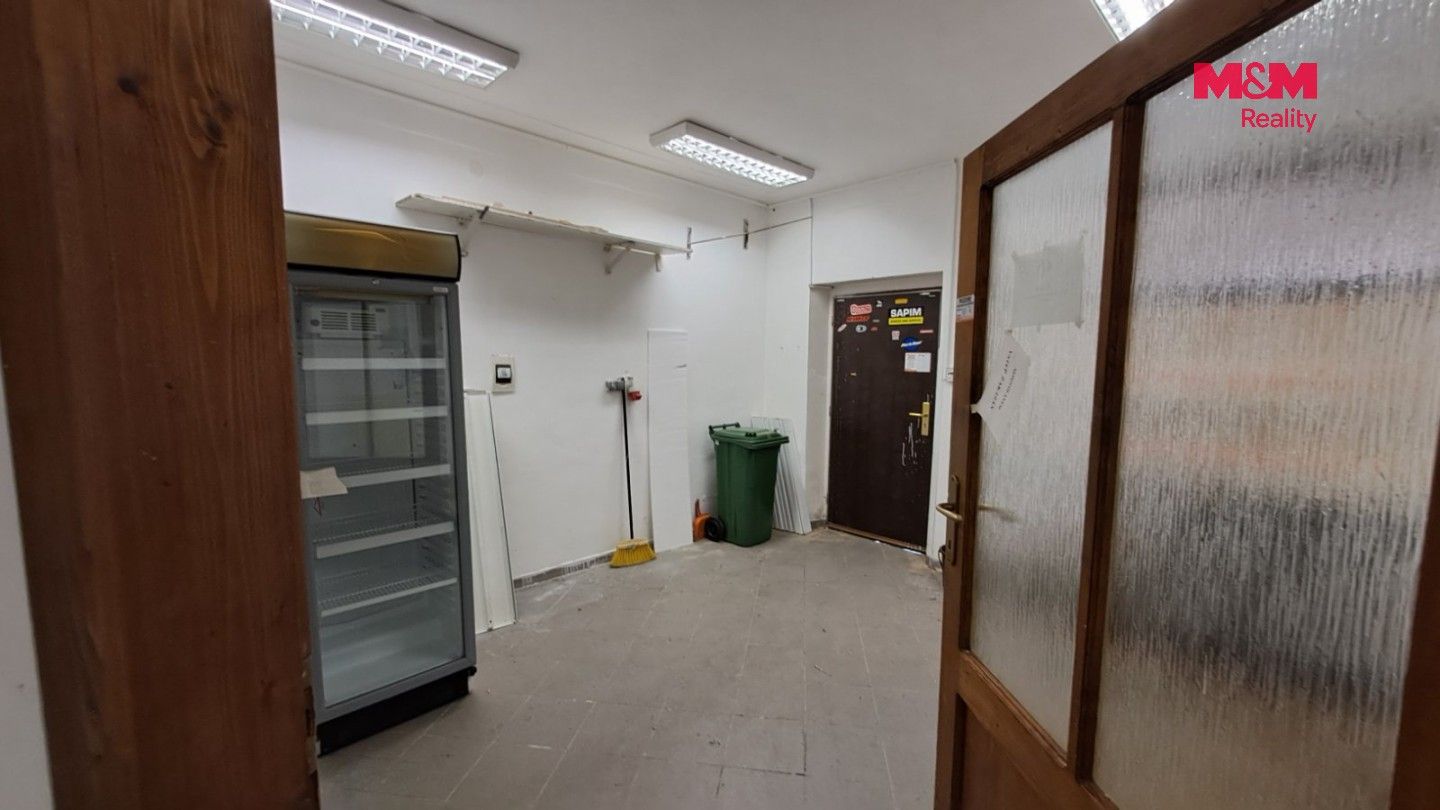 Pronájem komerčního prostoru 170 m² - foto 13