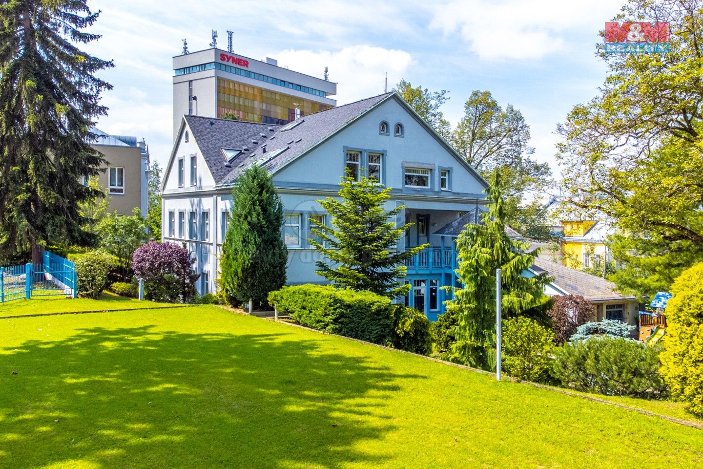 Pronájem komerčního prostoru 145 m² - foto 1