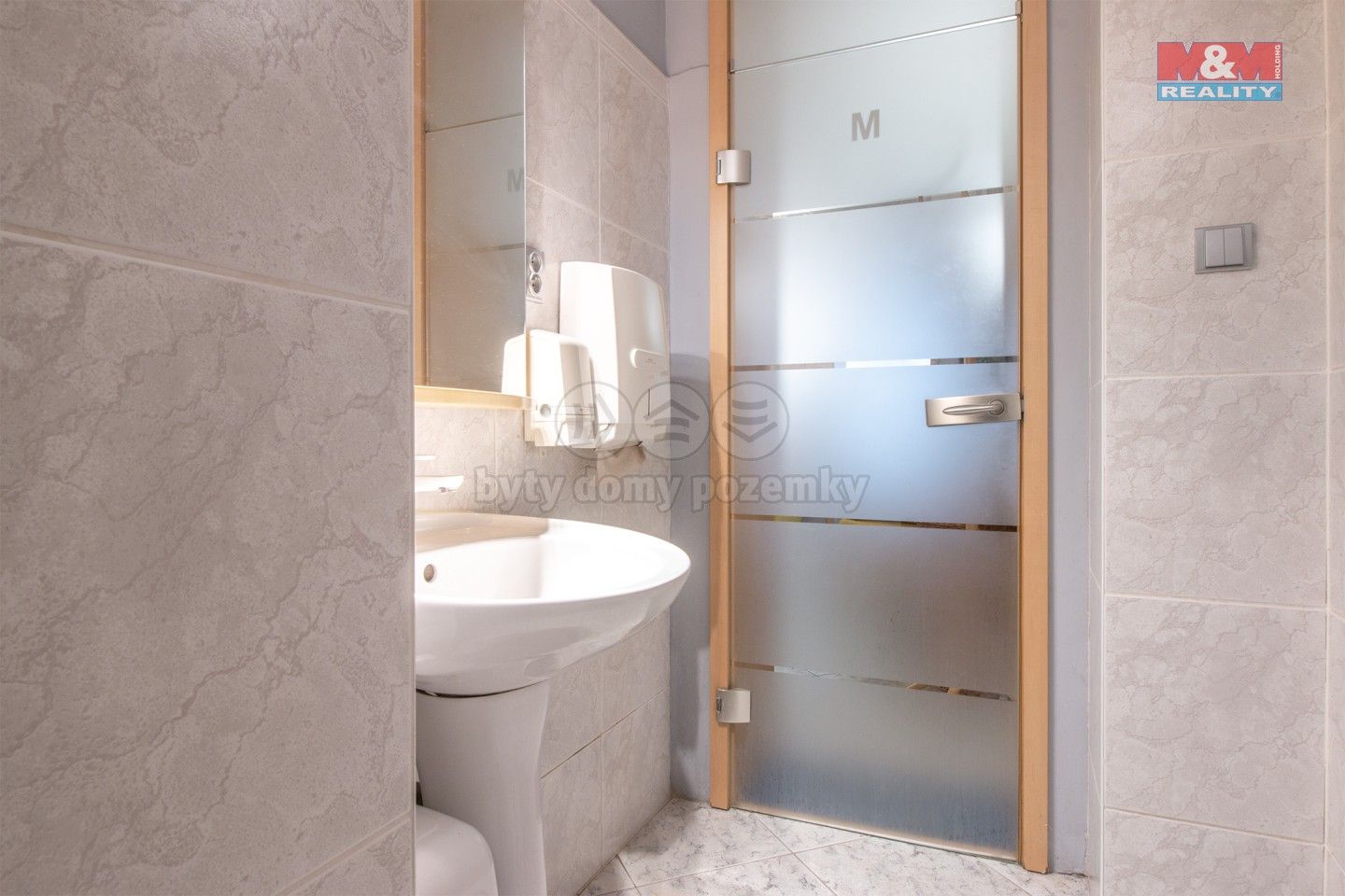 Pronájem komerčního prostoru 145 m² - foto 16