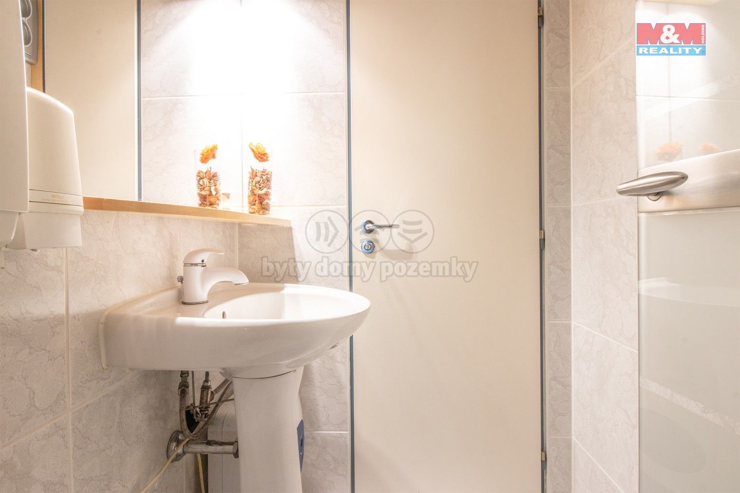 Pronájem komerčního prostoru 145 m² - foto 18