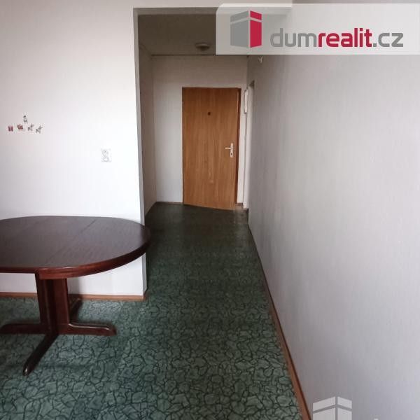 Pronájem bytu 2+1 70 m² - foto 3