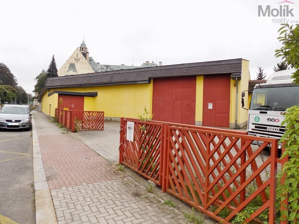 Prodej komerčního prostoru 1054 m² - foto 15