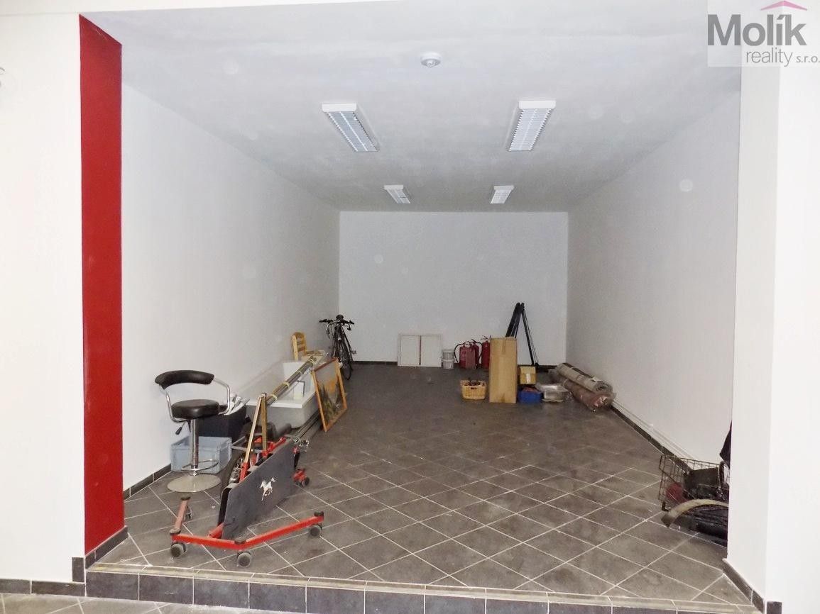 Prodej komerčního prostoru 1054 m² - foto 19