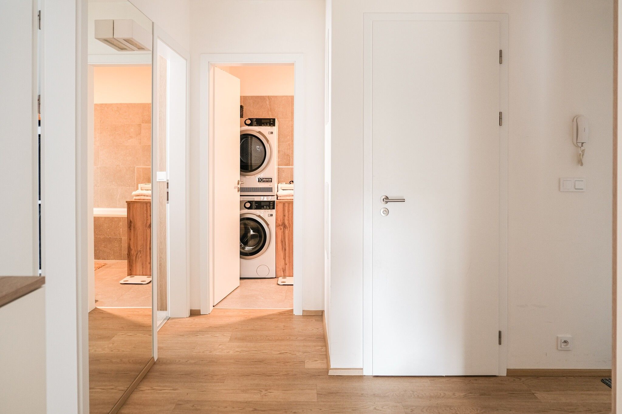 Pronájem bytu 3+kk 86 m² - foto 10