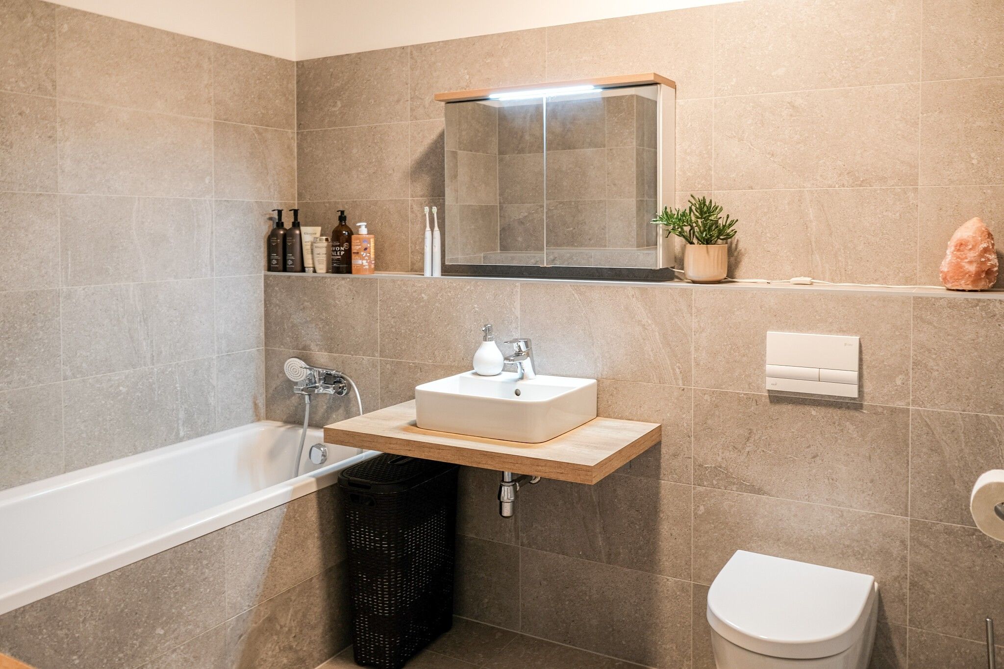 Pronájem bytu 3+kk 86 m² - foto 11