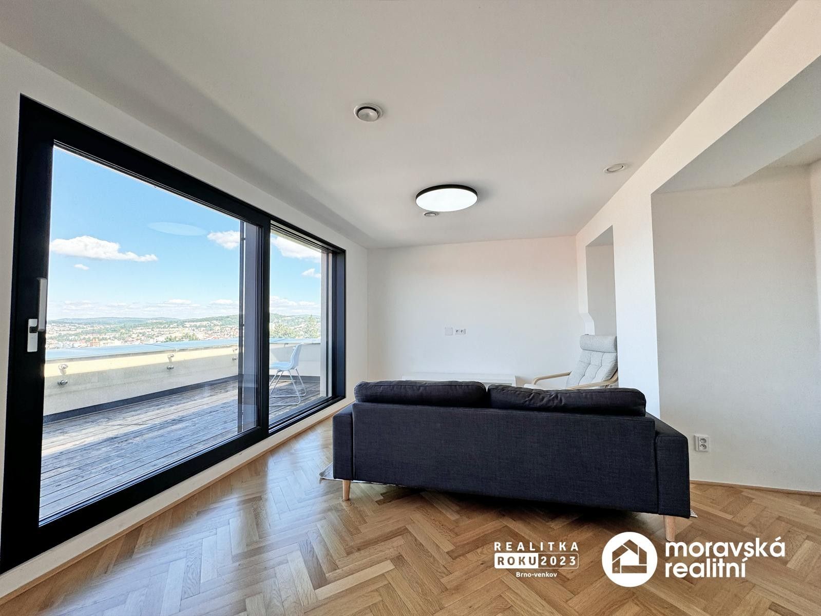 Pronájem bytu 4+kk 115 m² - foto 8